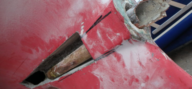 Cutless bearing – open hull surgery Cutless bearing – open hull surgery