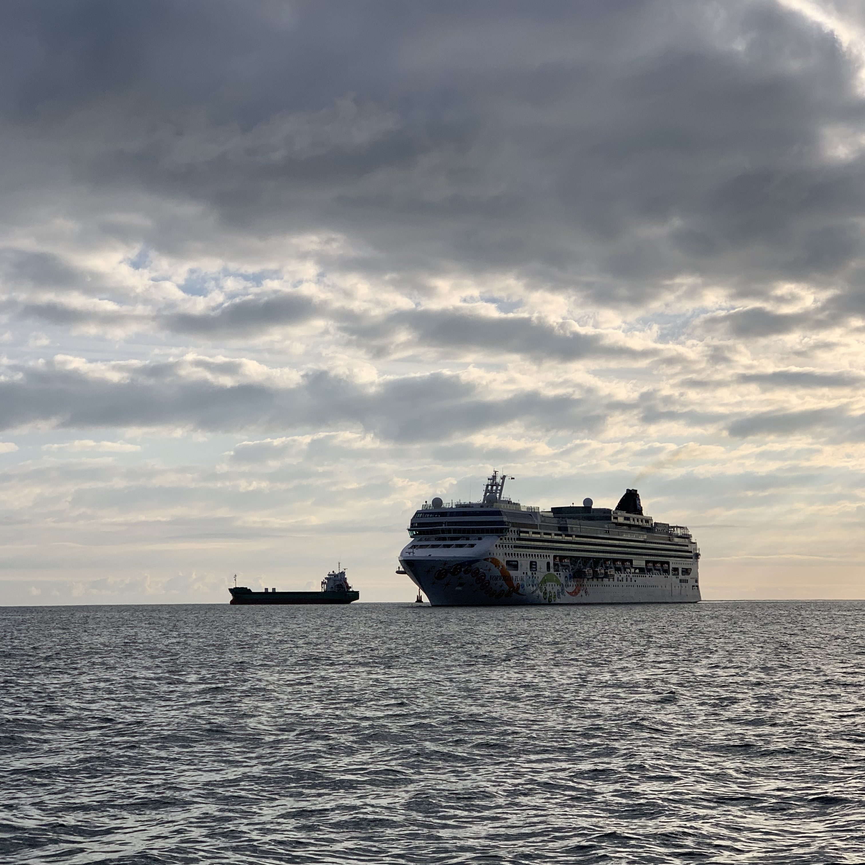 Norwegian Pearl visits Dun Laoghaire