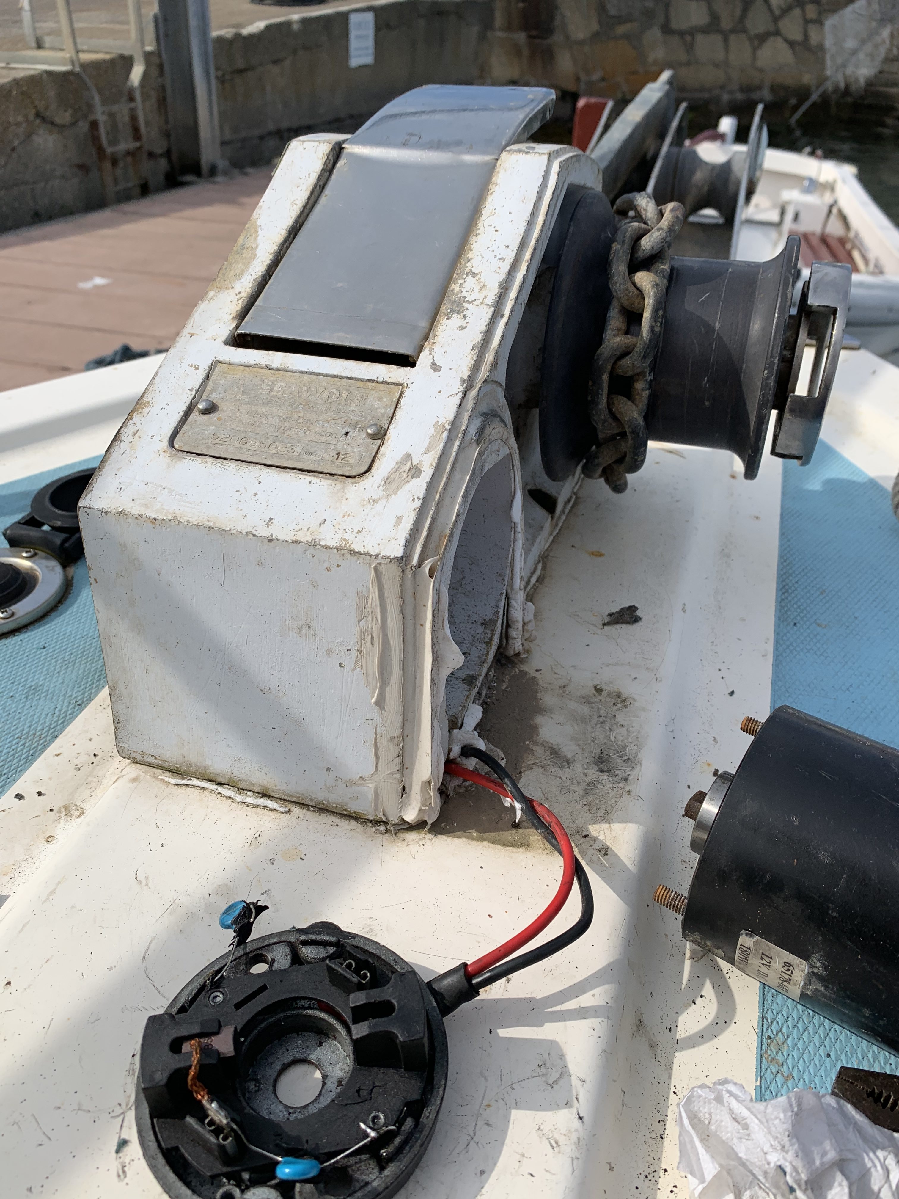 Fixing a Seawolf 520 windlass