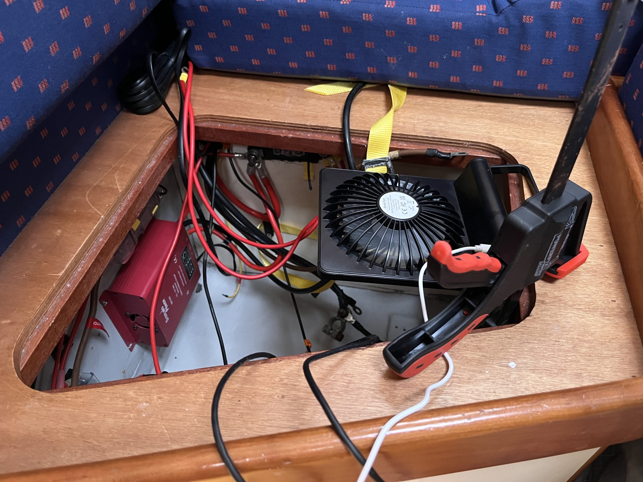 A leaky battery – cleaned